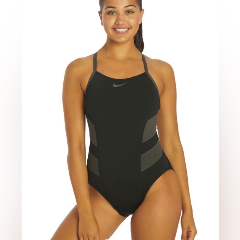 Nike Women's HydraStrong Colorblock Racerback One Piece Swimsuit 38/wms12 NWT